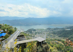 Company Banner 10