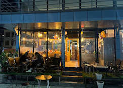 Company Banner 1