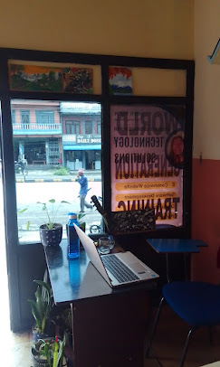 Company Banner 4